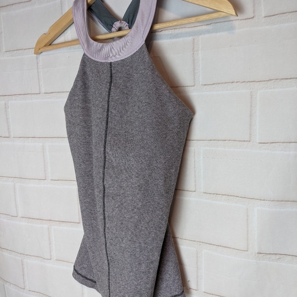 Lululemon athletica scoop neck tank - Picture 2 of 6